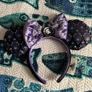 Minnie Mouse ears